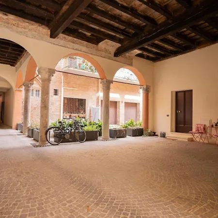 Mansarda Shakespeare - Car Parking * Ferrare