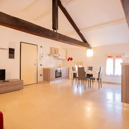 Mansarda Shakespeare - Car Parking Apartment *