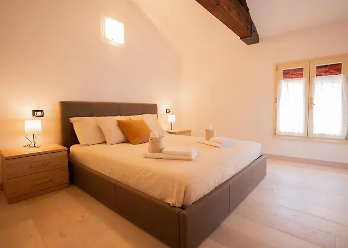 Mansarda Shakespeare - Car Parking Apartment